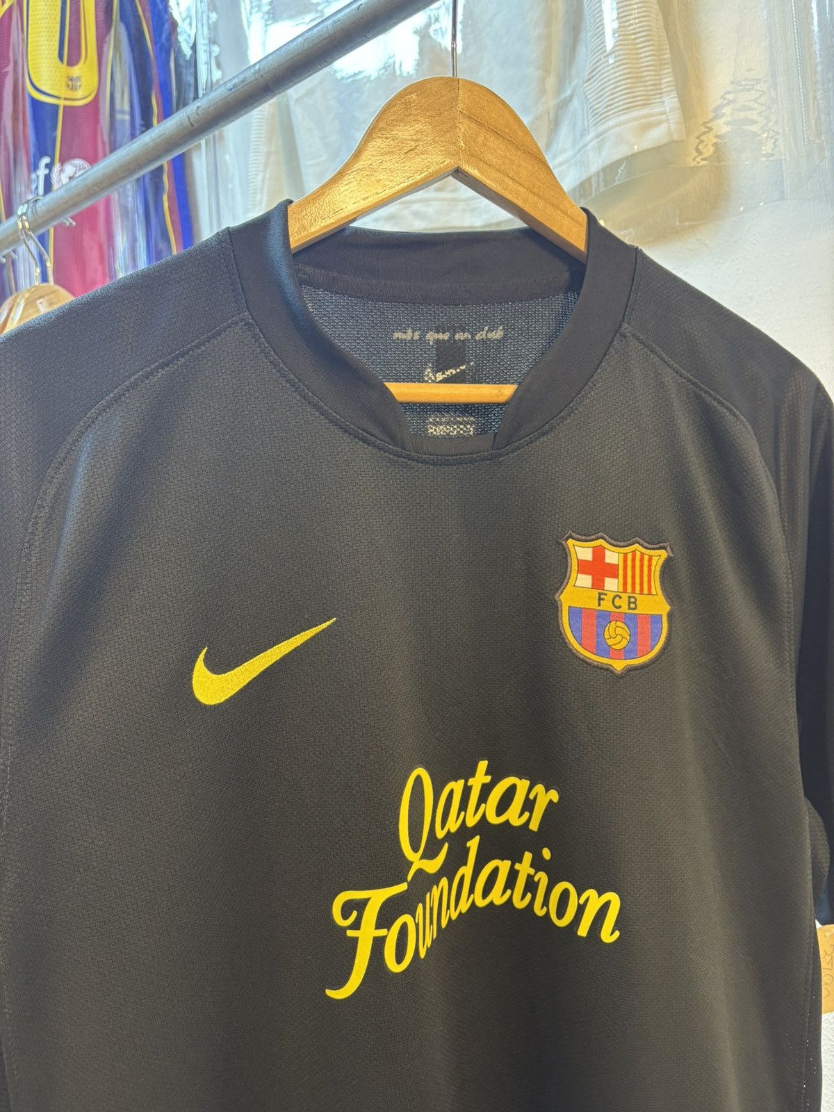 Nike 2011-2012 FC Barcelona Away Kit MESSI 10 Size US L / EU 52-54 / 3 - 21 Thumbnail