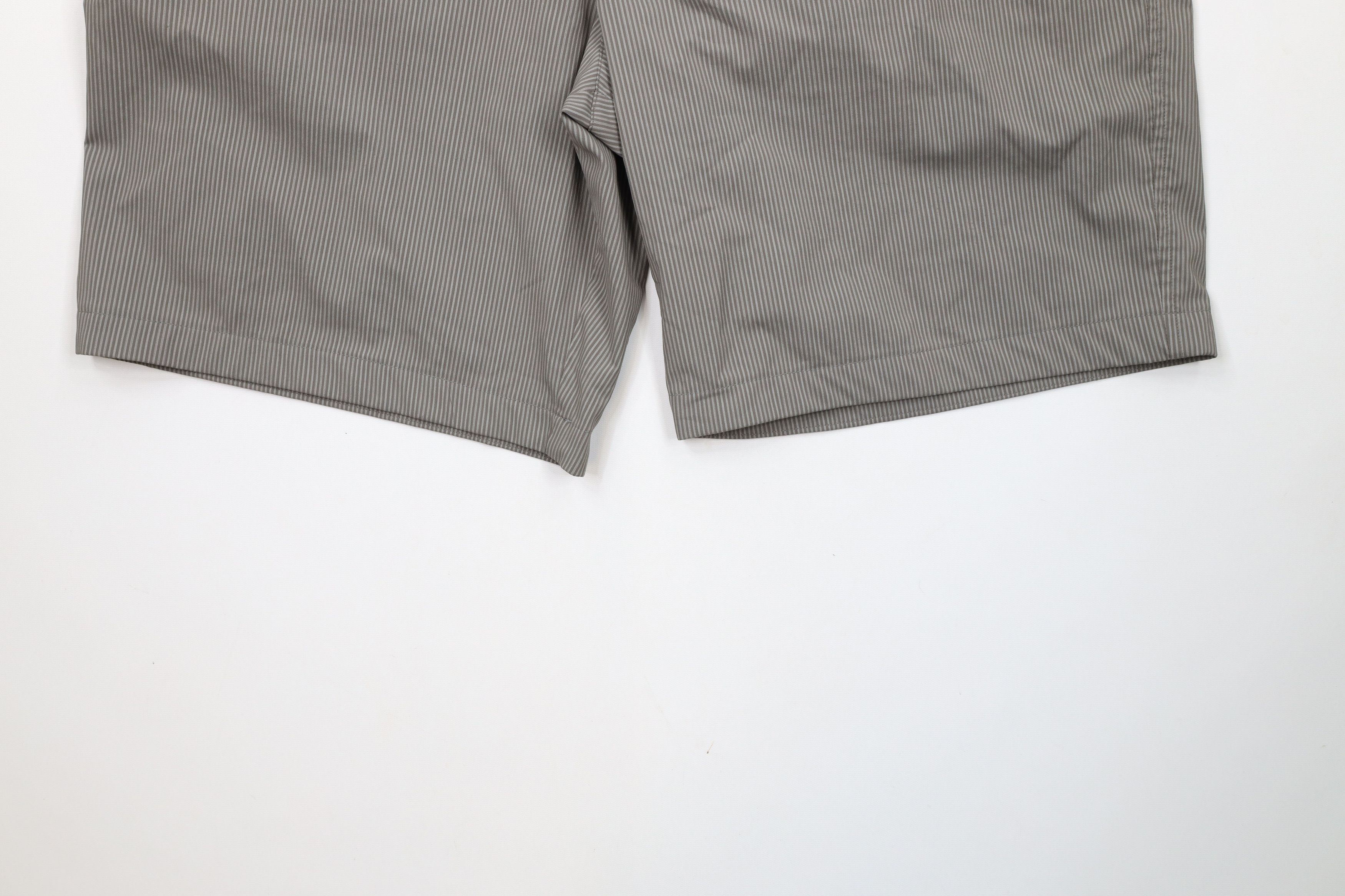 Nike × Vintage Nike Golf Striped Flat Front Tech Golfing Chino Shorts Gray Size US 42 / EU 58 - 4 Thumbnail