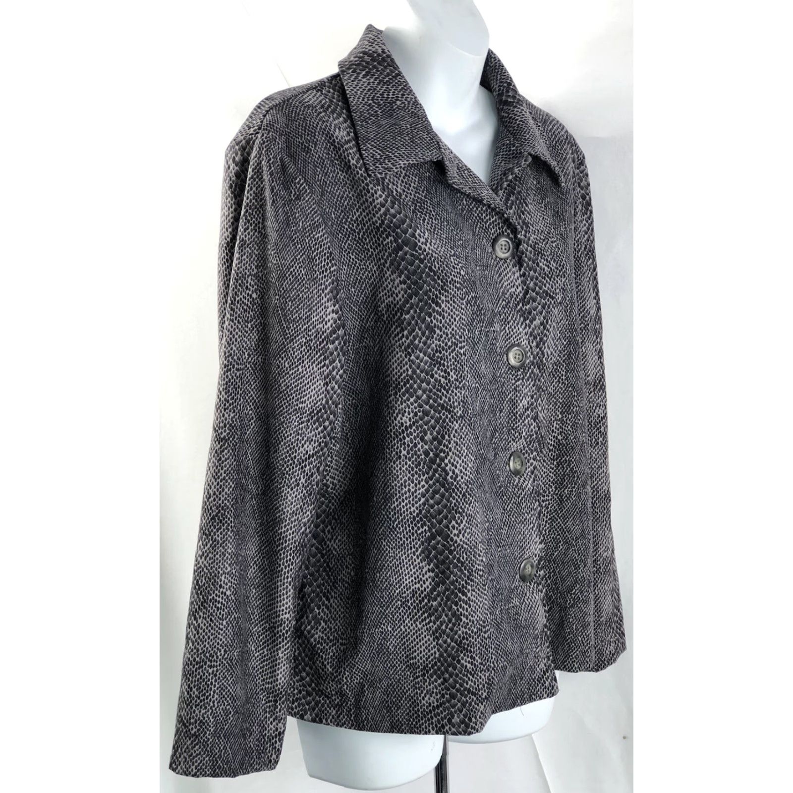 Vintage VINTAGE Briggs Blazer Jacket PM Gray Snake Print Long Sleeve ButtonUp Collar Women Size M / US 6-8 / IT 42-44 - 2 Thumbnail
