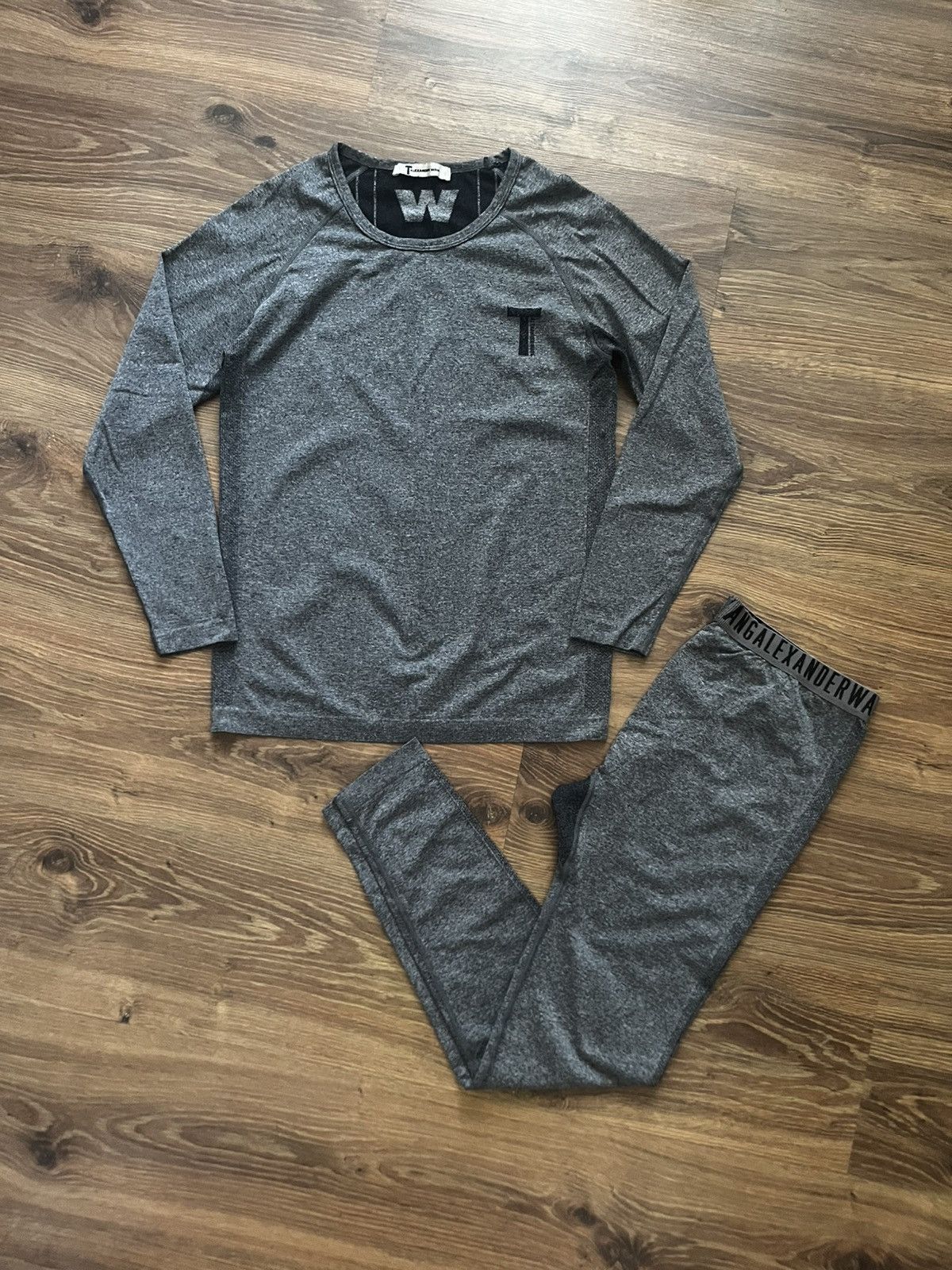 Alexander Wang Alexander Wang Sport Set Long Sleeve + Leggings Grey Logo Size M / US 6-8 / IT 42-44 - 2 Thumbnail