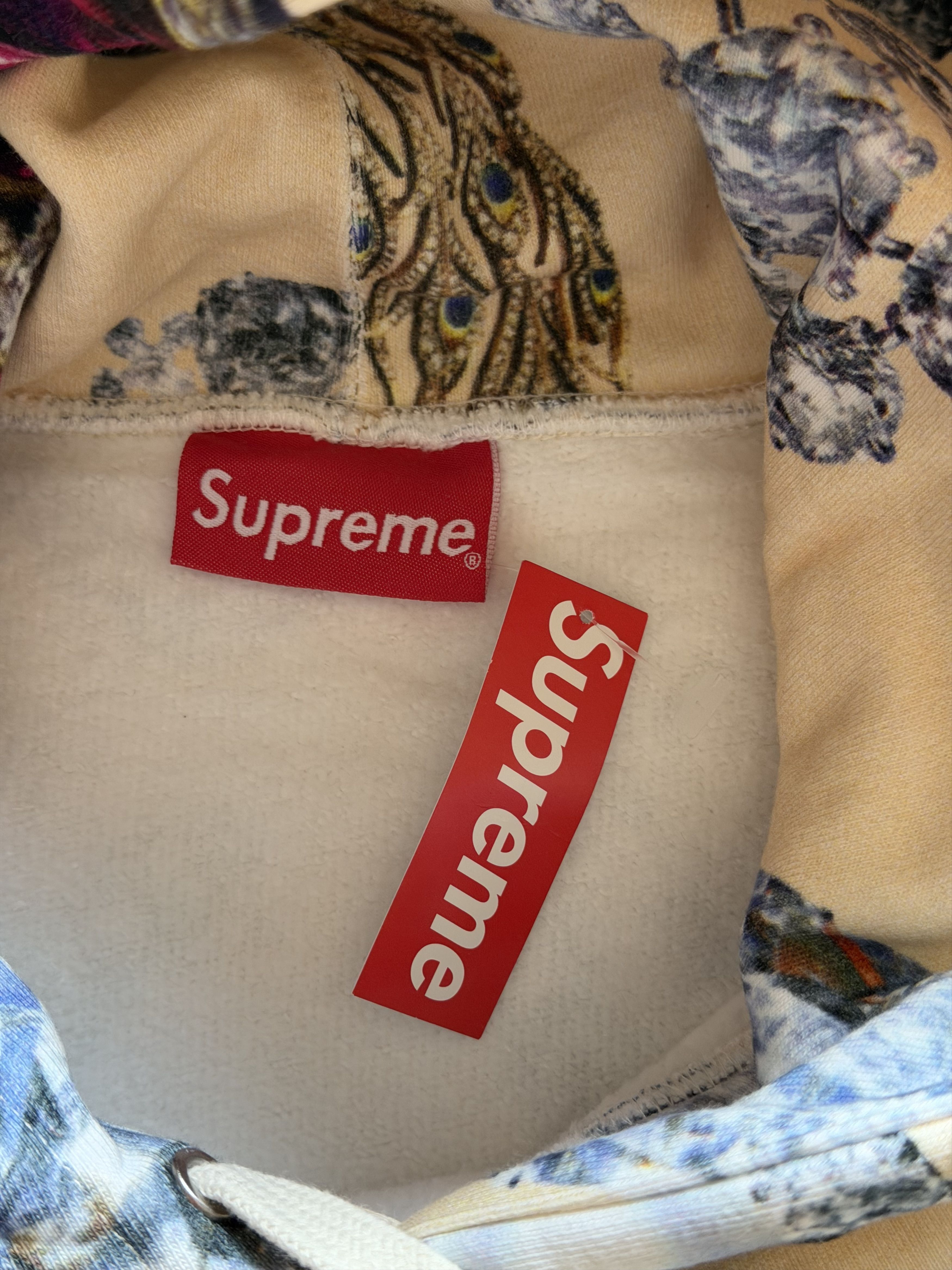 Supreme Supreme FW18 Jewels Hoodie in Cream Size US M / EU 48-50 / 2 - 7 Thumbnail