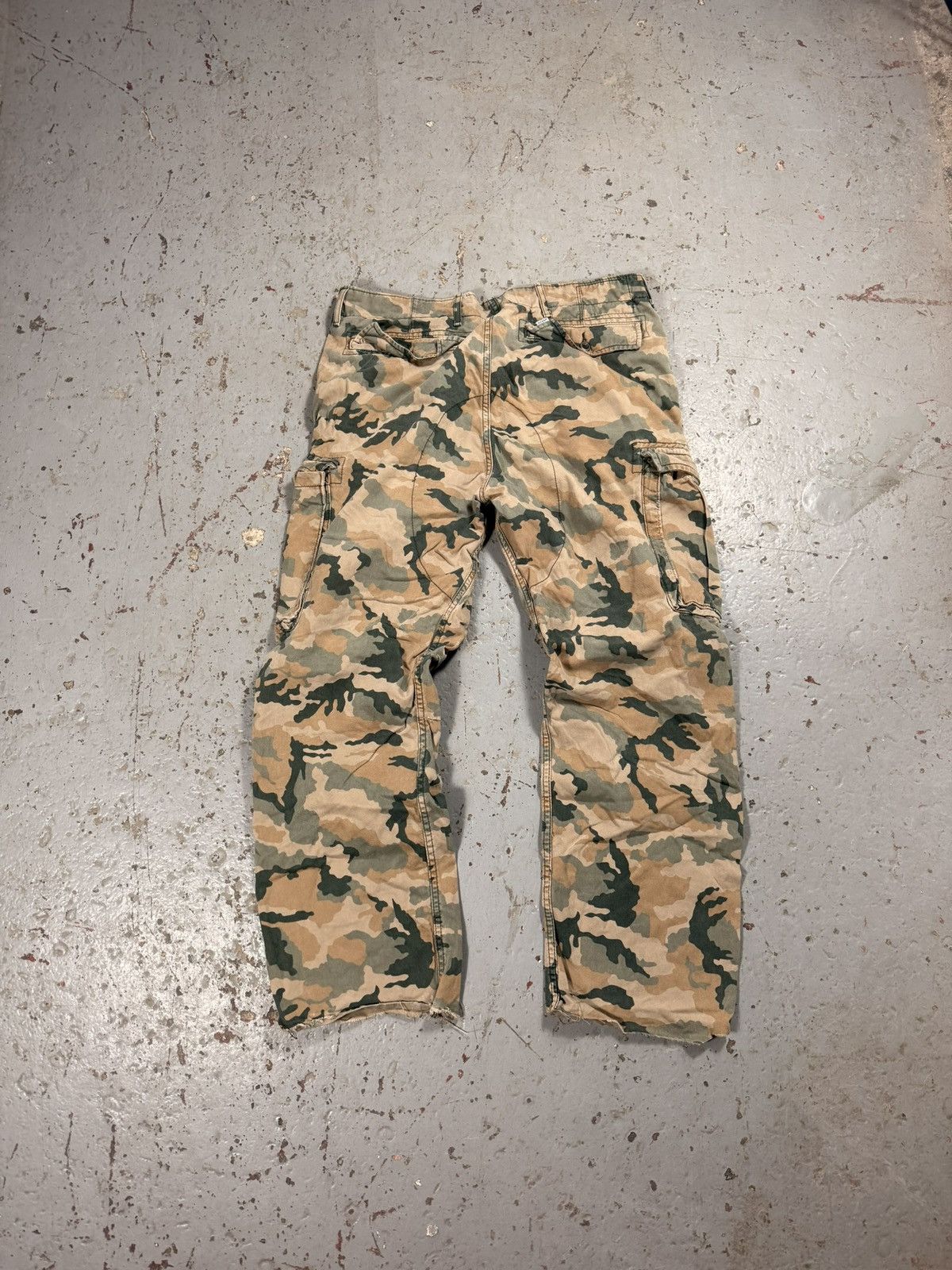 Levi's Vintage Levis Cargo Camo Pants Size US 34 / EU 50 - 5 Thumbnail