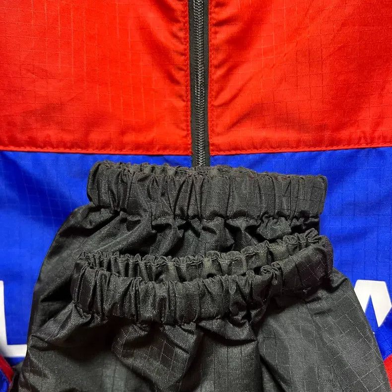 Balenciaga Balenciaga Red and Blue Colorblock Letter Logo Windbreaker Size US S / EU 44-46 / 1 - 5 Thumbnail
