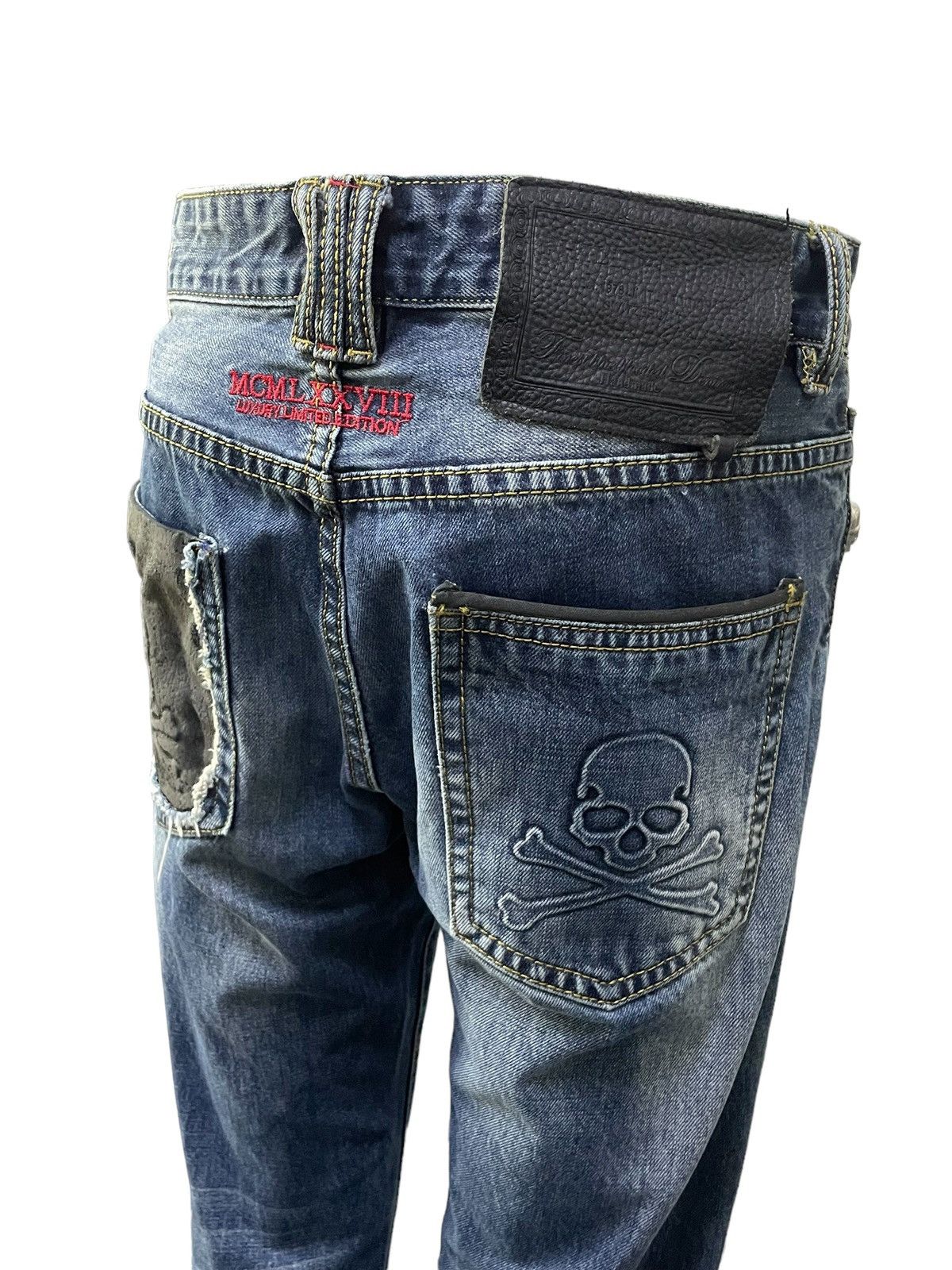 Hysteric Glamour × Philipp Plein Philip Plein Skull Embossed Crash Distressed Straight Jeans Size US 30 / EU 46 - 6 Thumbnail