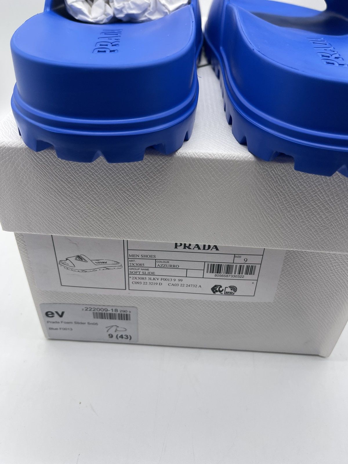 Prada Prada rubber sliders Size US 9 / EU 42 - 6 Thumbnail