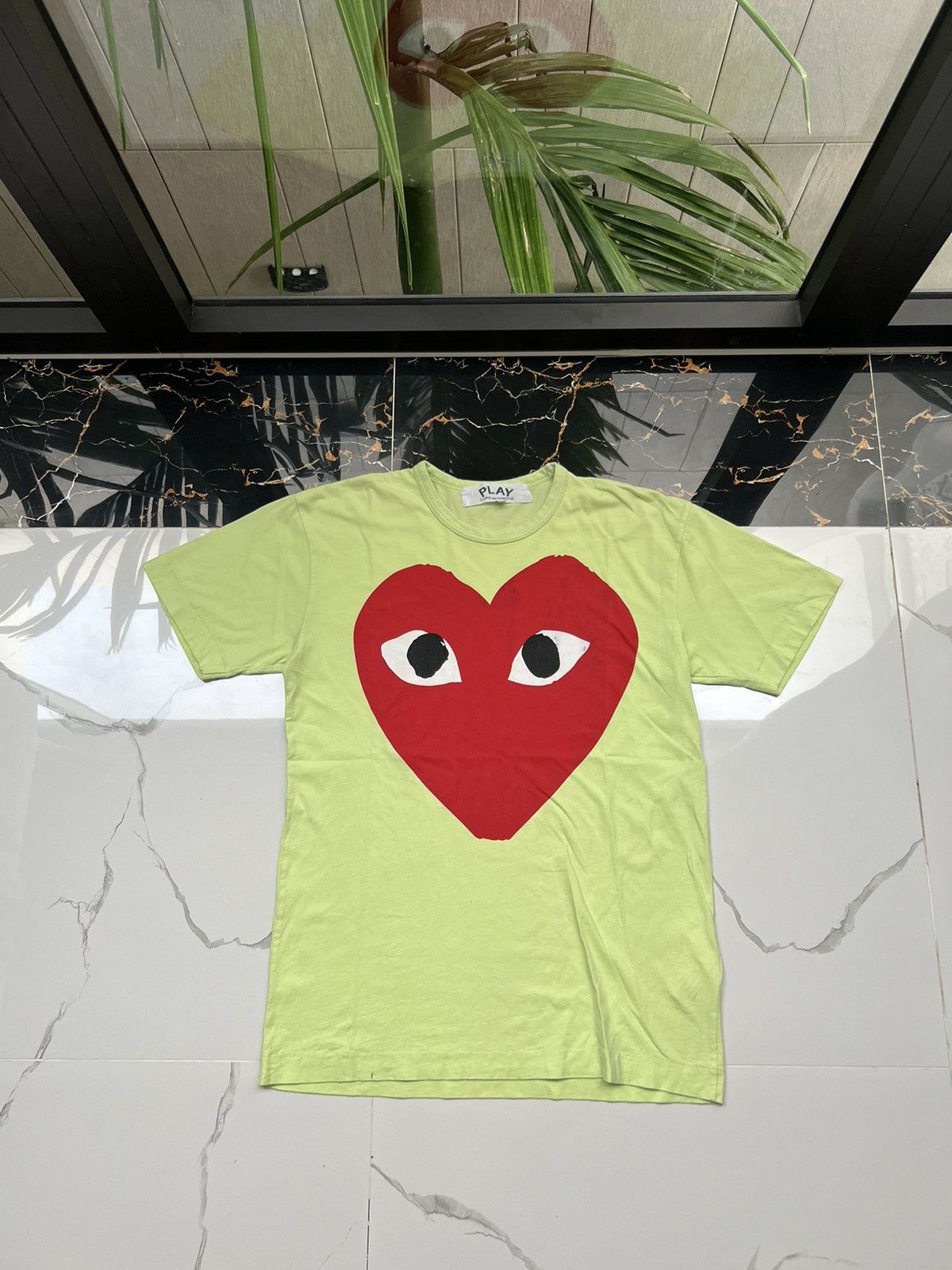 Vintage Comme Des Garçons CDG Play T-Shirt online Womens Large