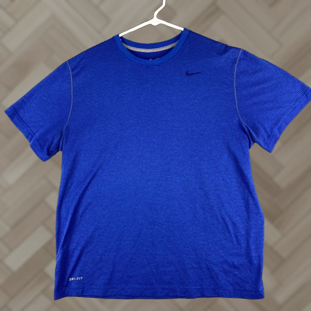 Nike Men's Nike Dri-FIT Running T-Shirt Color Blue XL Soft / 40-35 Size US XL / EU 56 / 4 - 1 Thumbnail