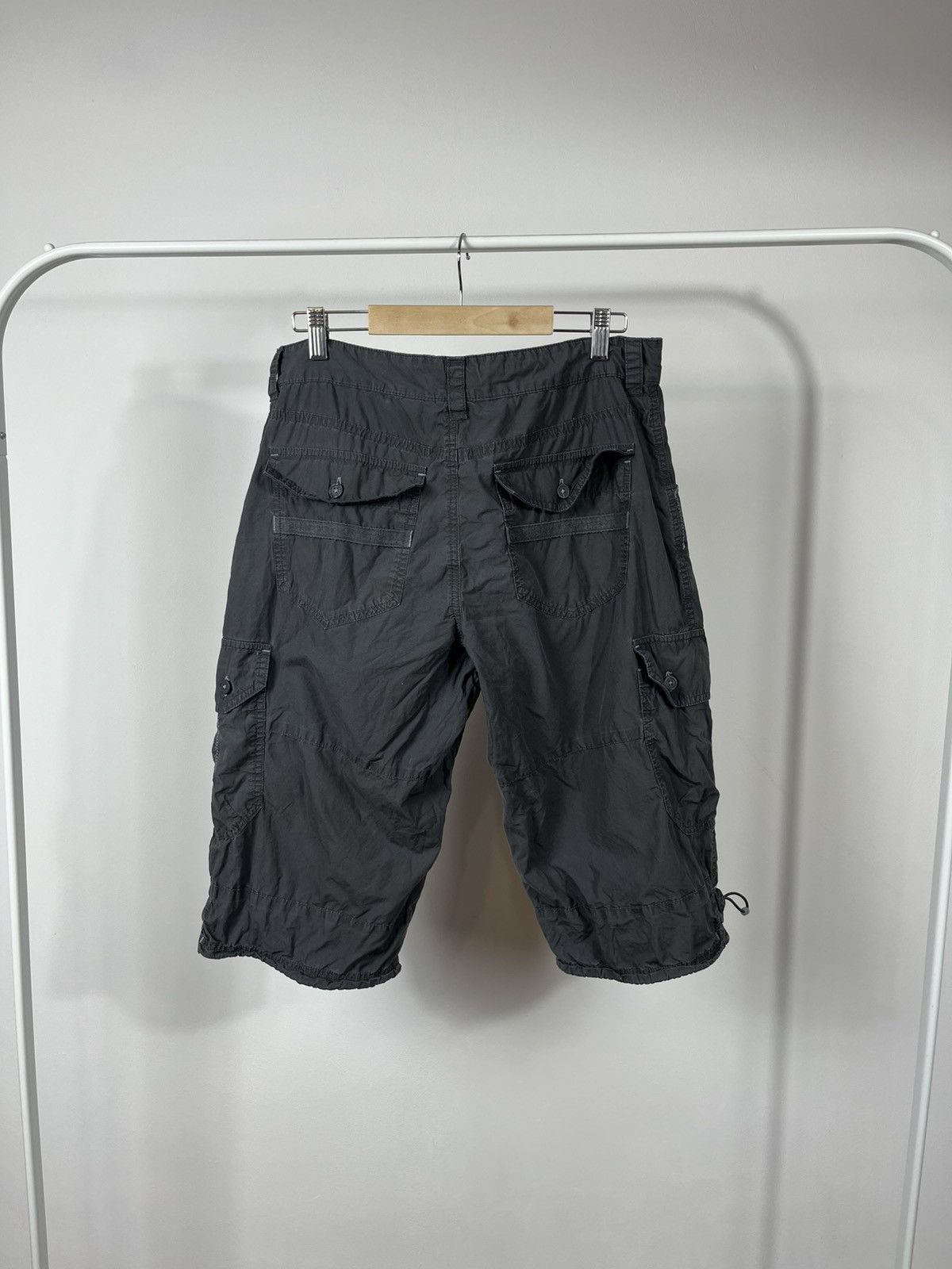 Nike Nike Sportswear Cargo Shorts Gray Size M Size US 32 / EU 48 - 9 Thumbnail