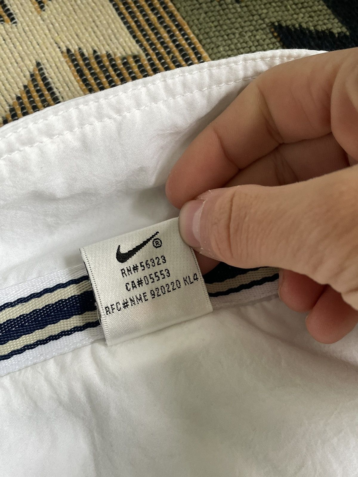 Vintage Vintage Nike Court Nylon Vest Size US L / EU 52-54 / 3 - 10 Thumbnail