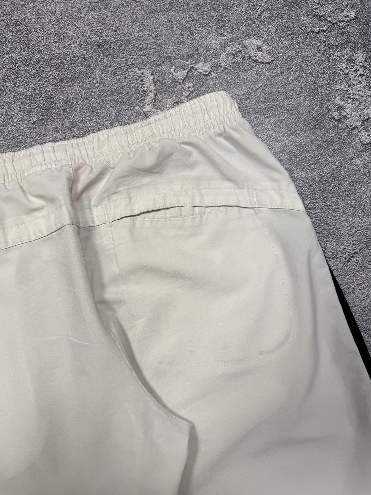 Nike × Vintage Vintage Nike White Shorts Y2K Streetwear Size M Size US 34 / EU 50 - 6 Thumbnail