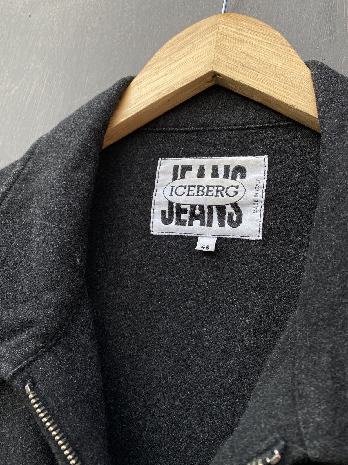 Iceberg Iceberg Vintage Cashmere/Wool jacket size 48 Size US M / EU 48-50 / 2 - 3 Thumbnail