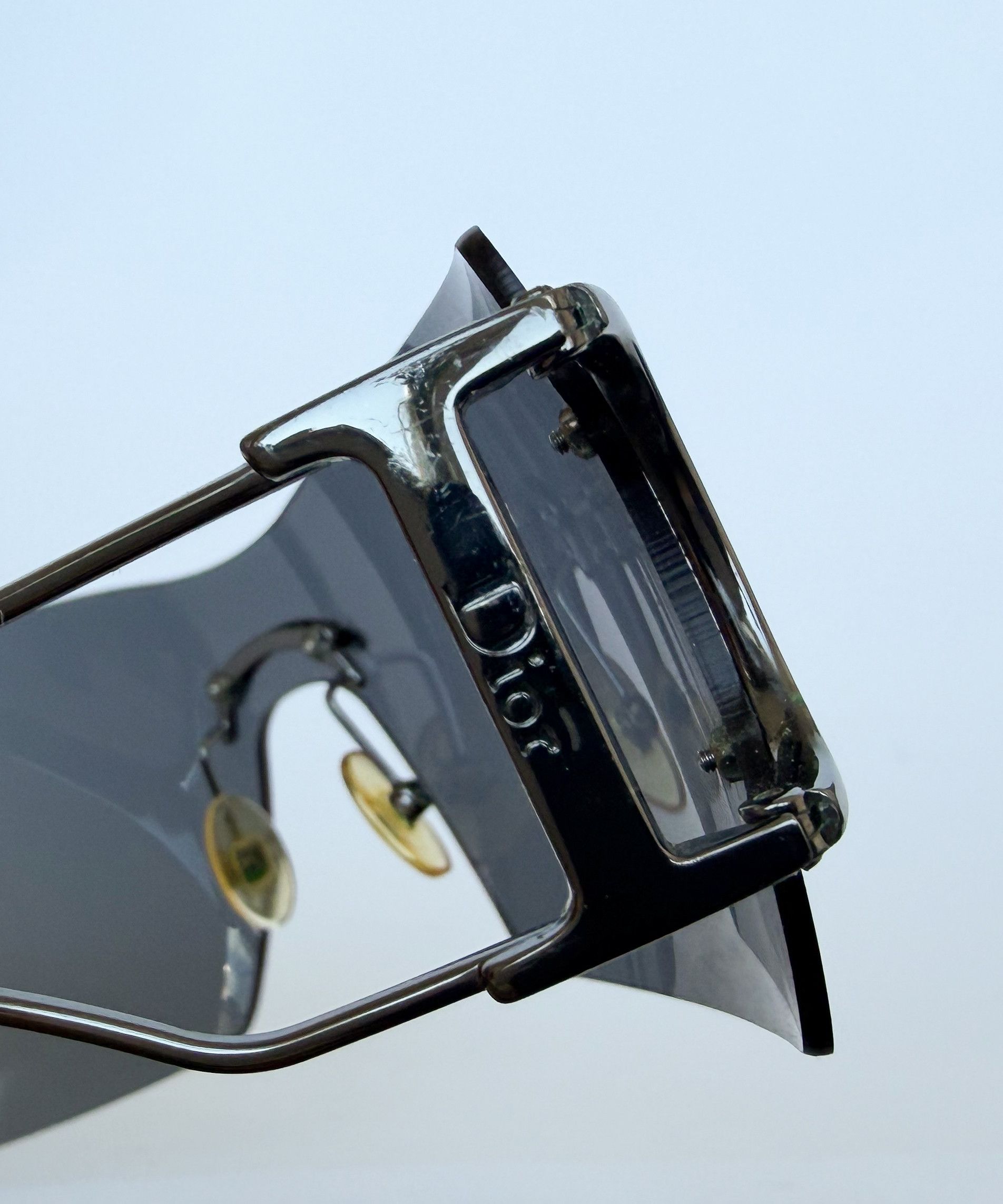 Dior DIOR Sunglasses Diorly 1 Metal Logo Shield Dark Size ONE SIZE - 5 Thumbnail