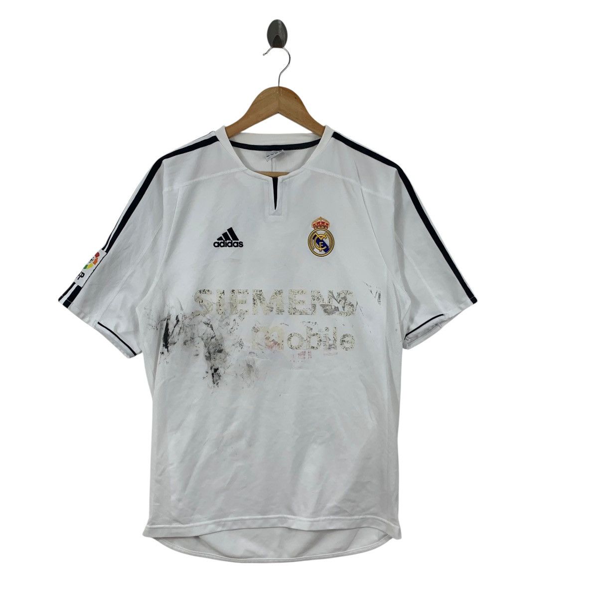 Adidas ADIDAS REAL MADRID Home 2004-2005 Season Football Jersey Size US S / EU 44-46 / 1 - 4 Thumbnail