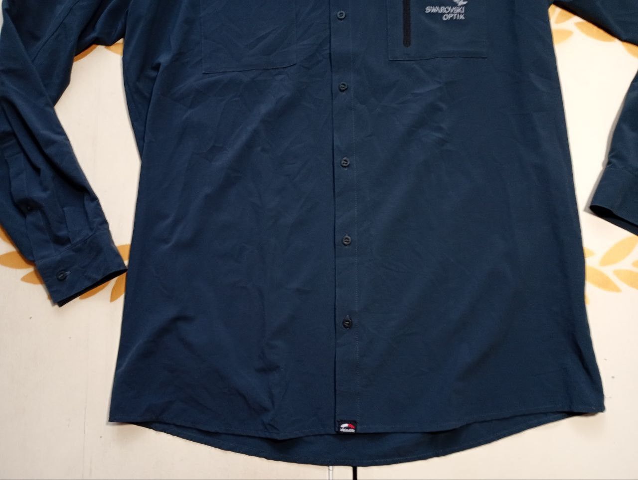 Swarovski Skinfit x Swarovski Optik Hiking Shirt Size US XXL / EU 58 / 5 - 4 Thumbnail