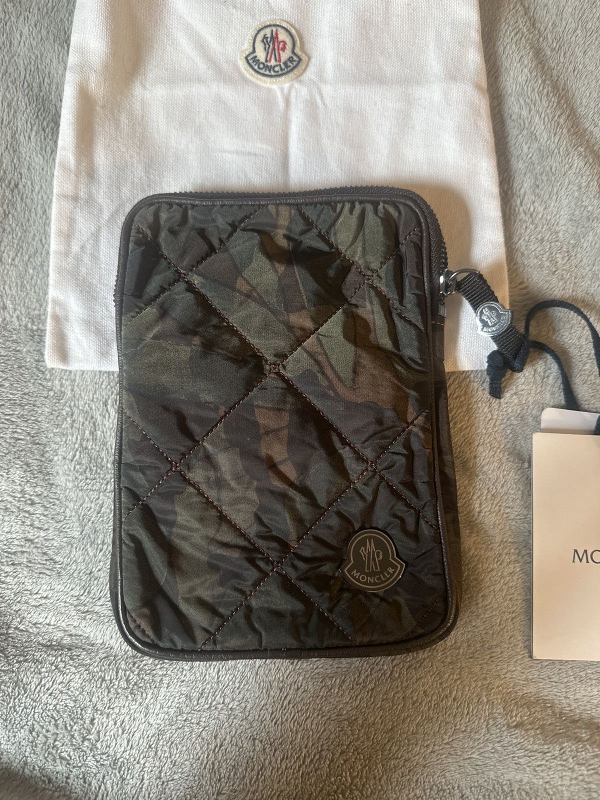 Moncler Moncler Mini Ipad suitcase Size ONE SIZE - 2 Thumbnail