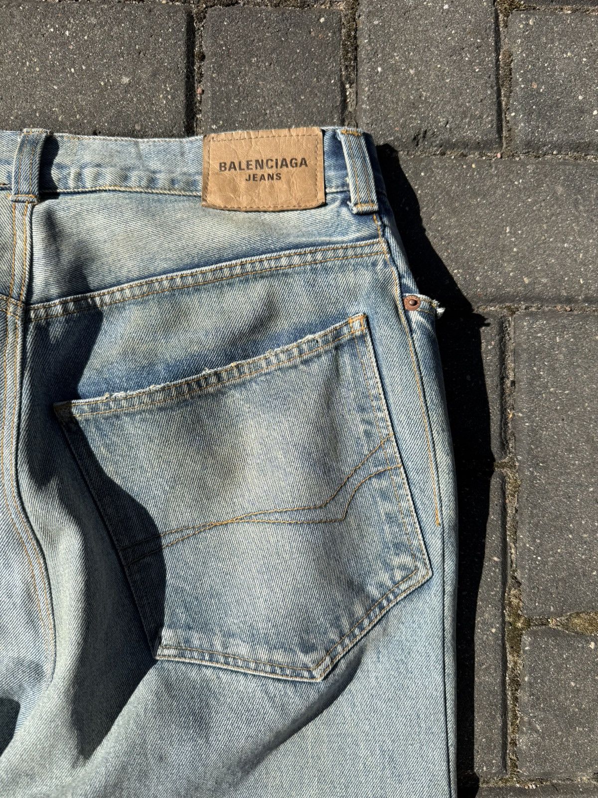 Balenciaga Balenciaga Waxed Baggy Denim Size US 32 / EU 48 - 5 Thumbnail
