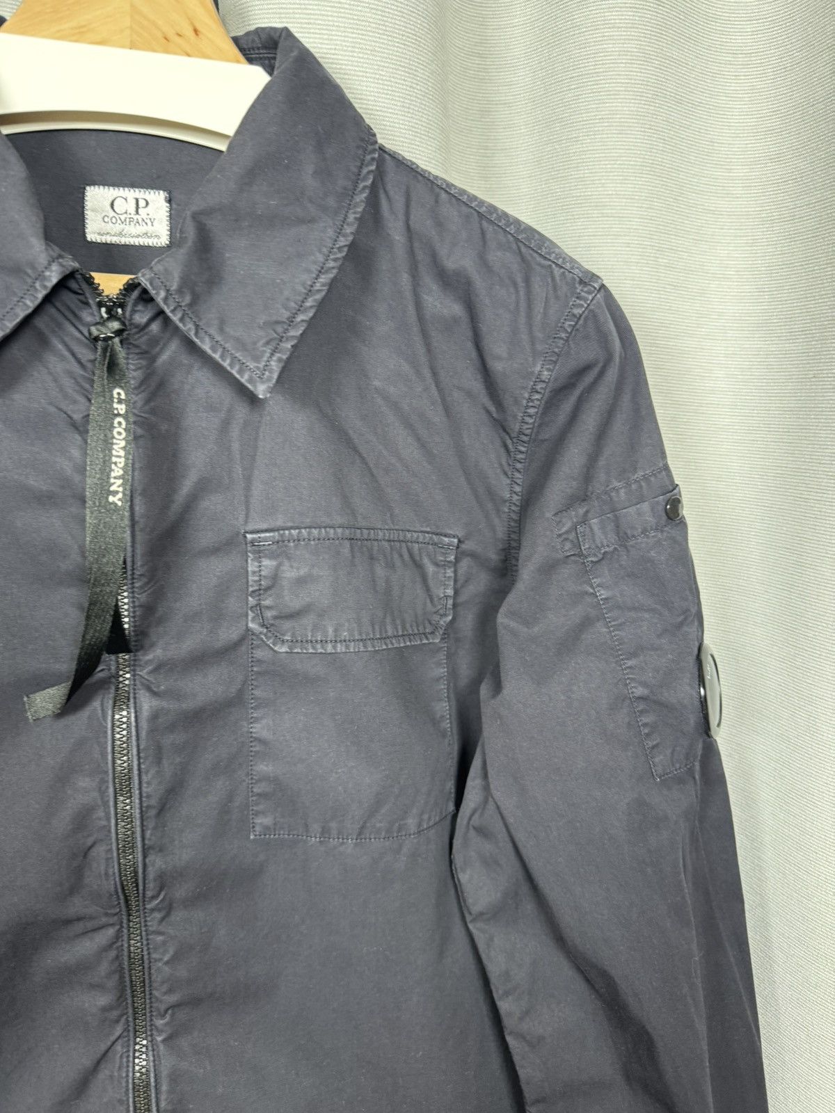 C.P. Company C.P. Company Black Lens Zip Overshirt 14Y Fits XS Size US XXS / EU 40 - 2 Thumbnail