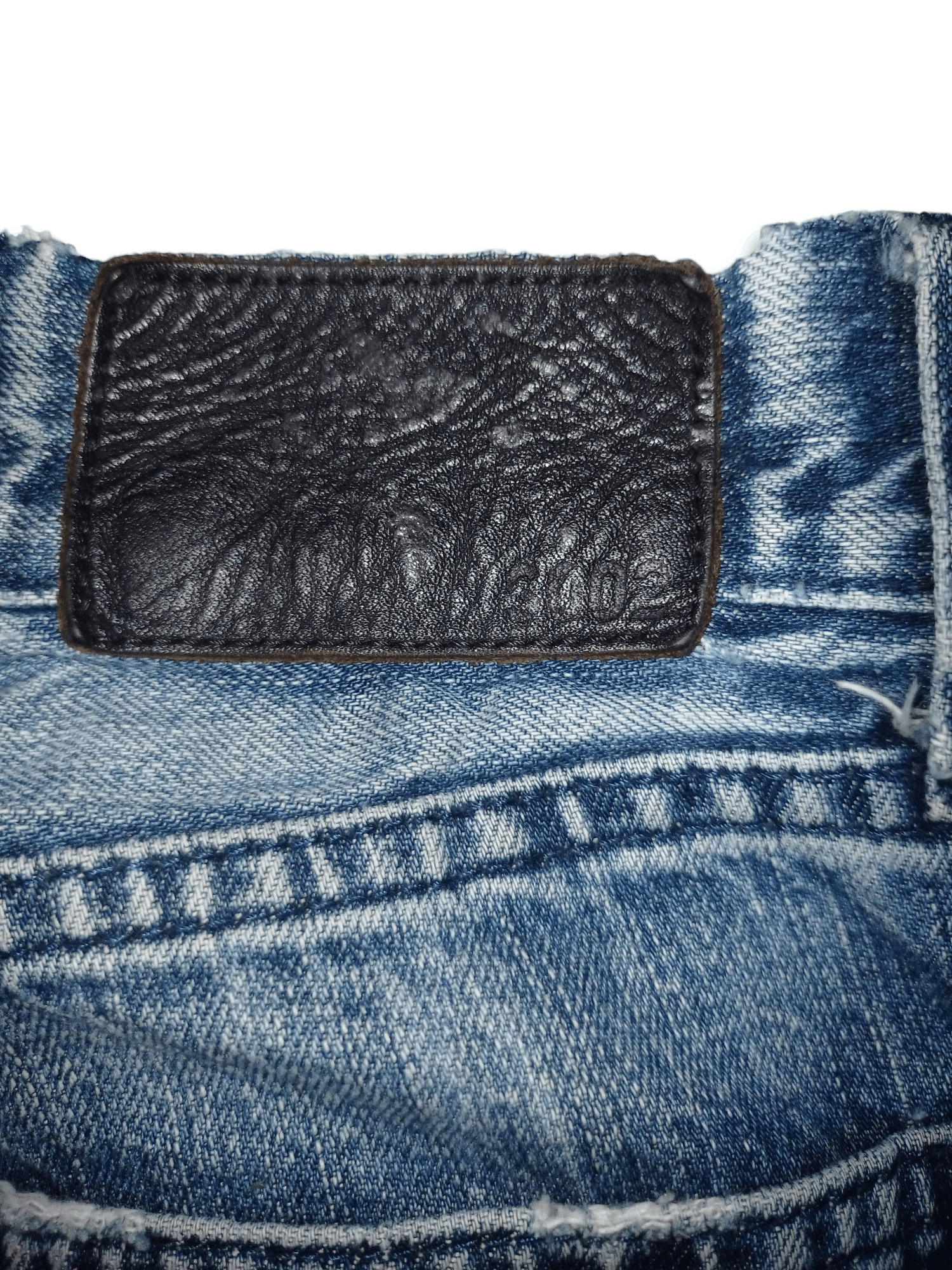 Japanese Brand × Uniqlo S002 Vintage Uniqlo UJ Washed Blue Distressed Baggy Jeans Size US 34 / EU 50 - 9 Thumbnail