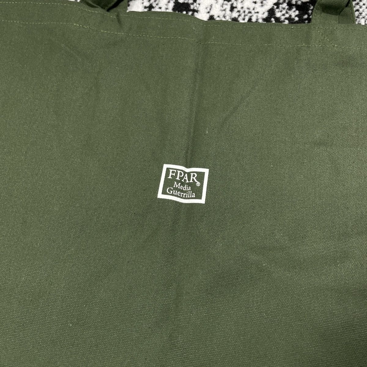 FPAR × Wtaps FPAR CANVAS SINCE TOTE BAG Size ONE SIZE - 4 Thumbnail