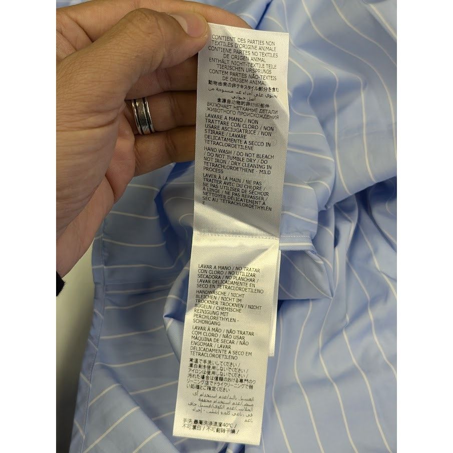 o1rshd1 Stripe Button Up Shirt in Light Blue/White