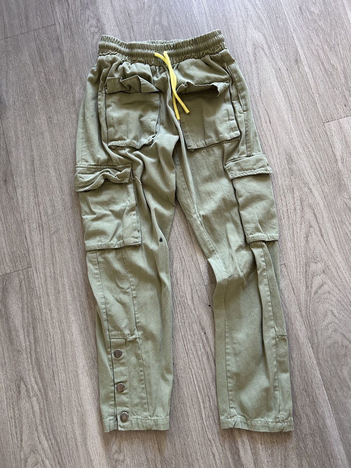 Japanese Brand Cropped Cargos Size US 30 / EU 46 - 1 Thumbnail