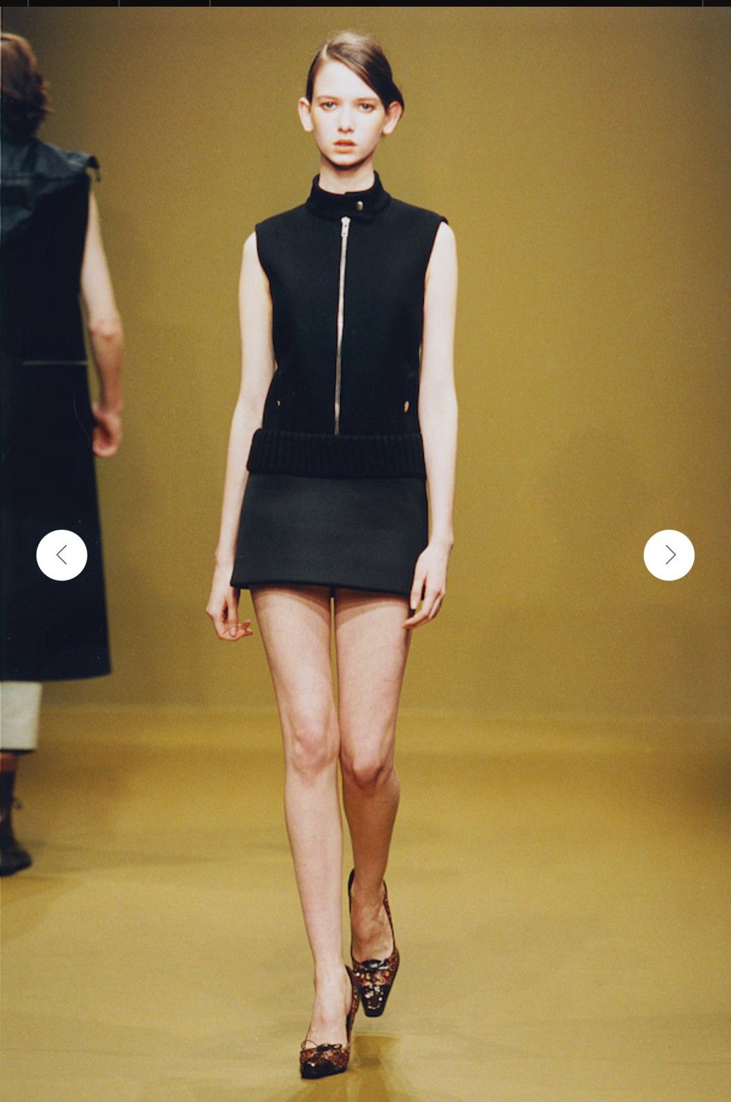 Miu Miu Miu Miu F/W1999 Runway Vest Size M / US 6-8 / IT 42-44 - 1 Thumbnail