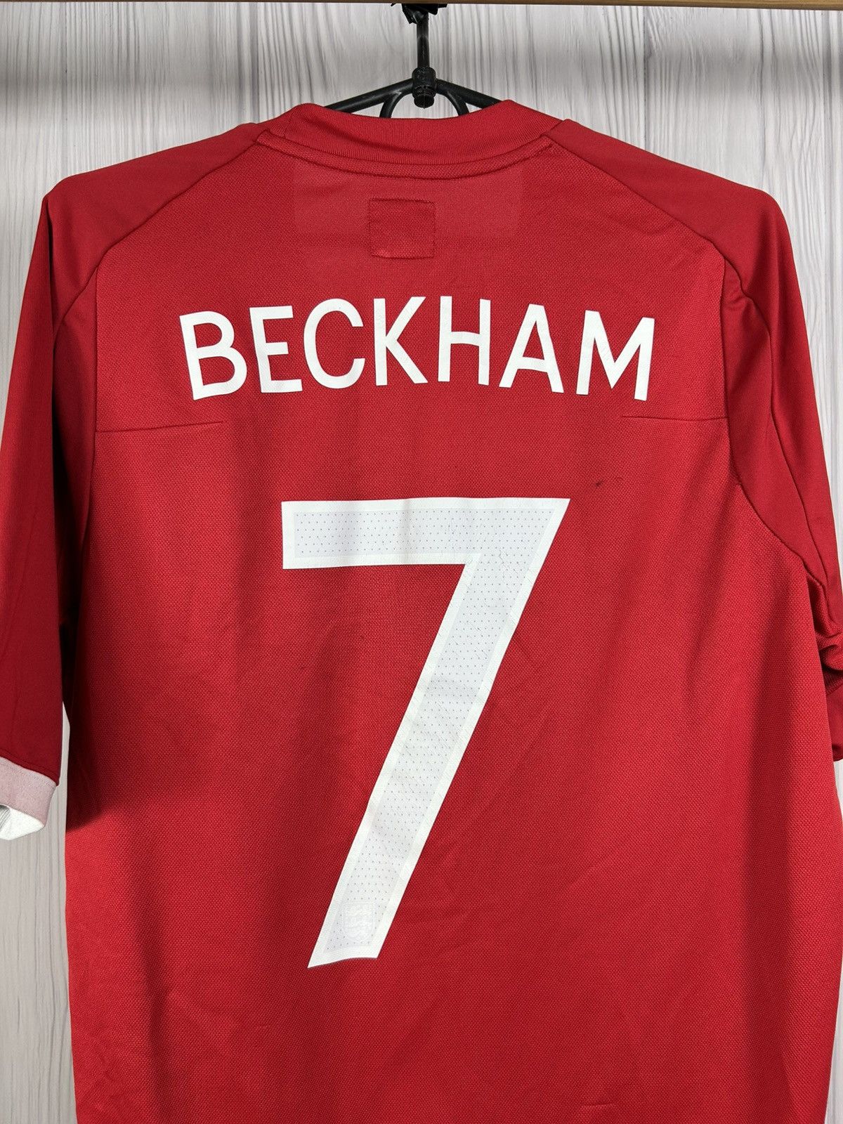 Umbro England Beckham Soccer Jersey 2010 Umbro Away Shirt Size 40 Size US M / EU 48-50 / 2 - 9 Thumbnail