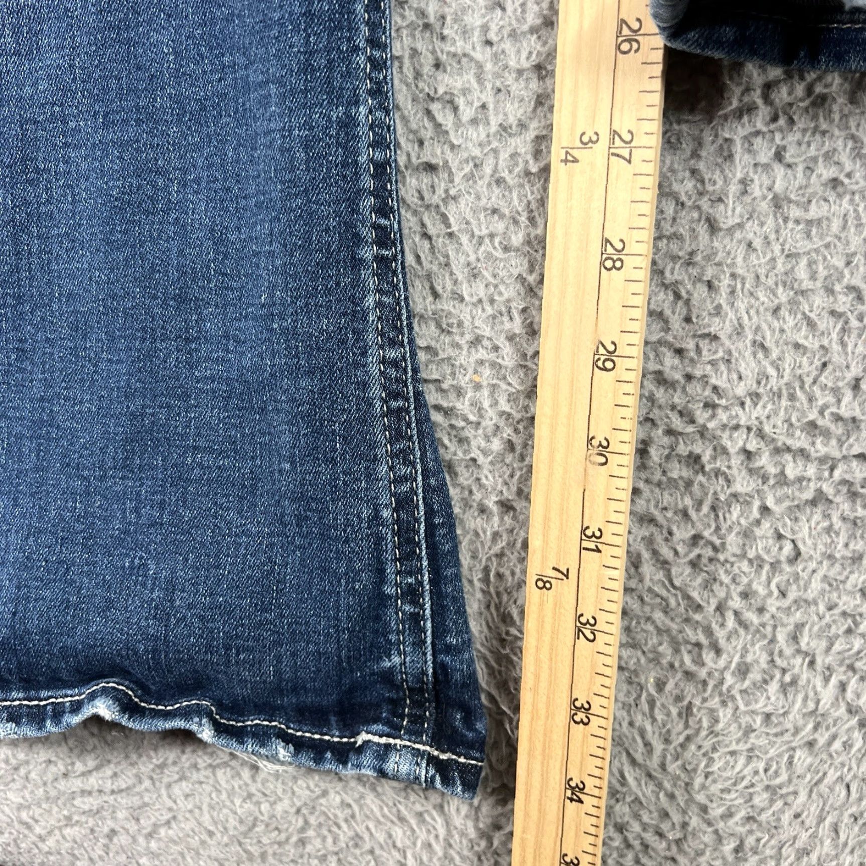 Silver Jeans Co. Silver Jeans Suki Bootcut Jeans Womens 28 Blue Mid Rise Dark Wash Denim Stretch, 5-Pocket, Regular, Inseam 34 - Silver Jeans Brand Size 28" / US 6 / IT 42 - 7 Thumbnail