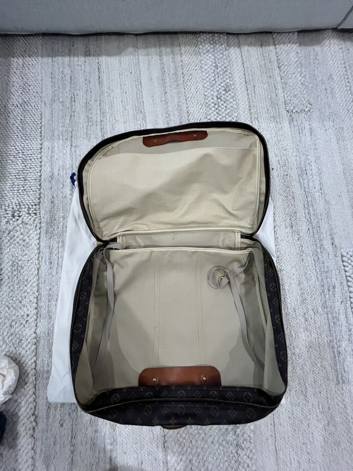 Louis Vuitton 1988 LV Sirius 50 Made in France Size ONE SIZE - 10 Thumbnail