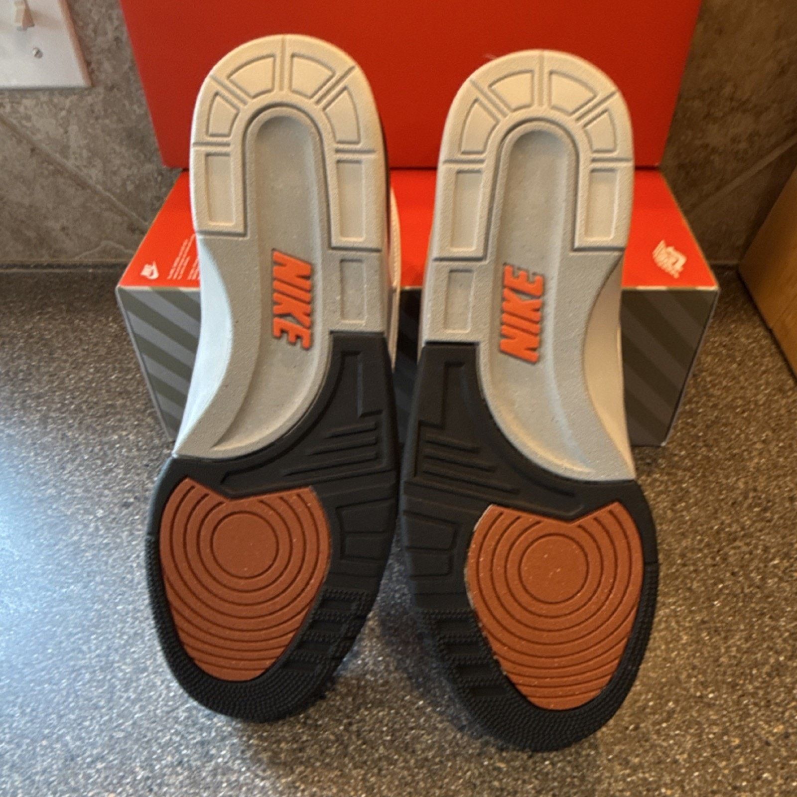 Nike Nike Billie Eilish x Air Alpha Force 88 SP White Black Size US 14 / EU 47 - 3 Thumbnail