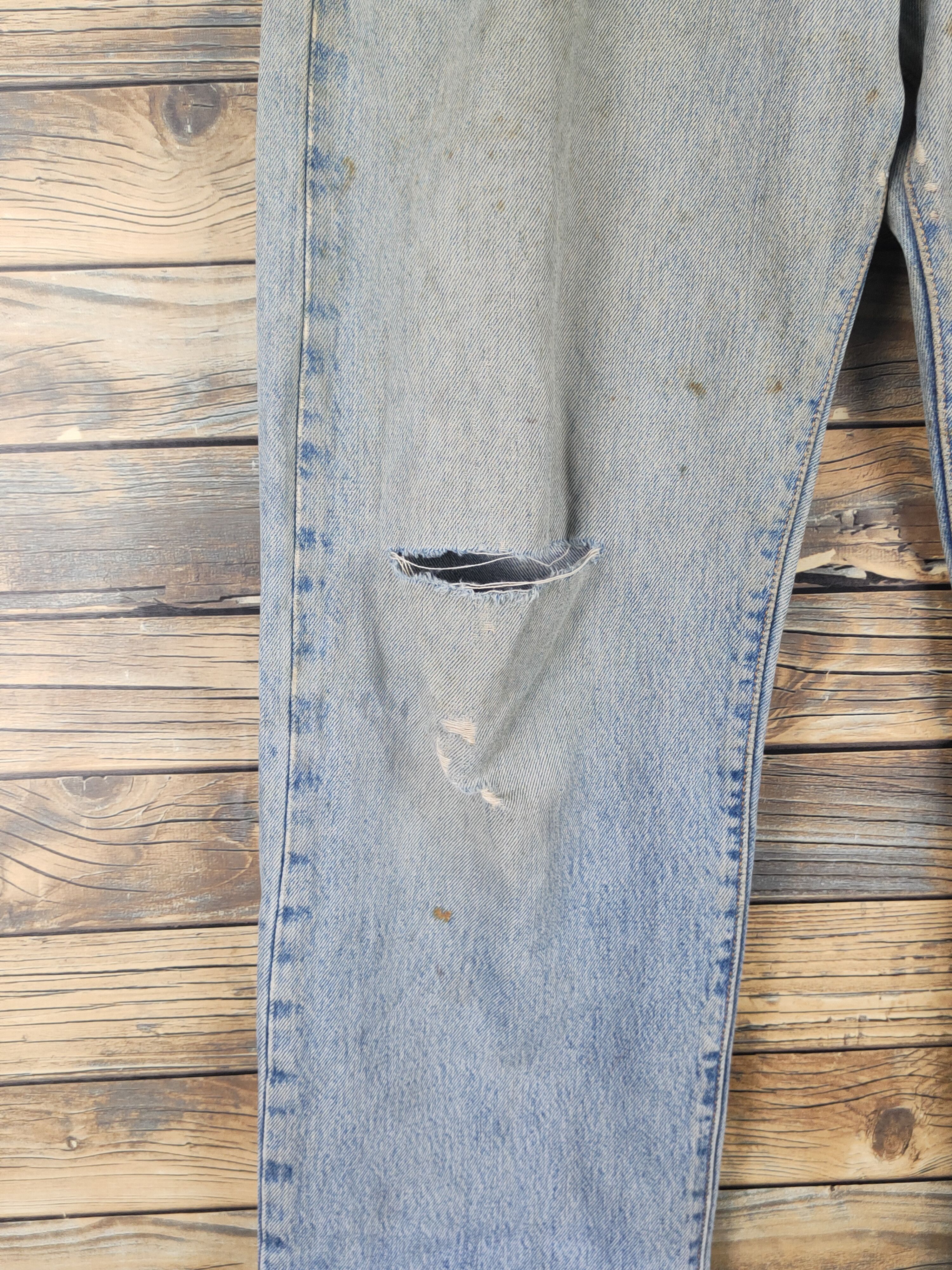Levi's 501 Levis vintage Blue Distressed Ripped denim Jeans #W1619 Size US 34 / EU 50 - 4 Thumbnail