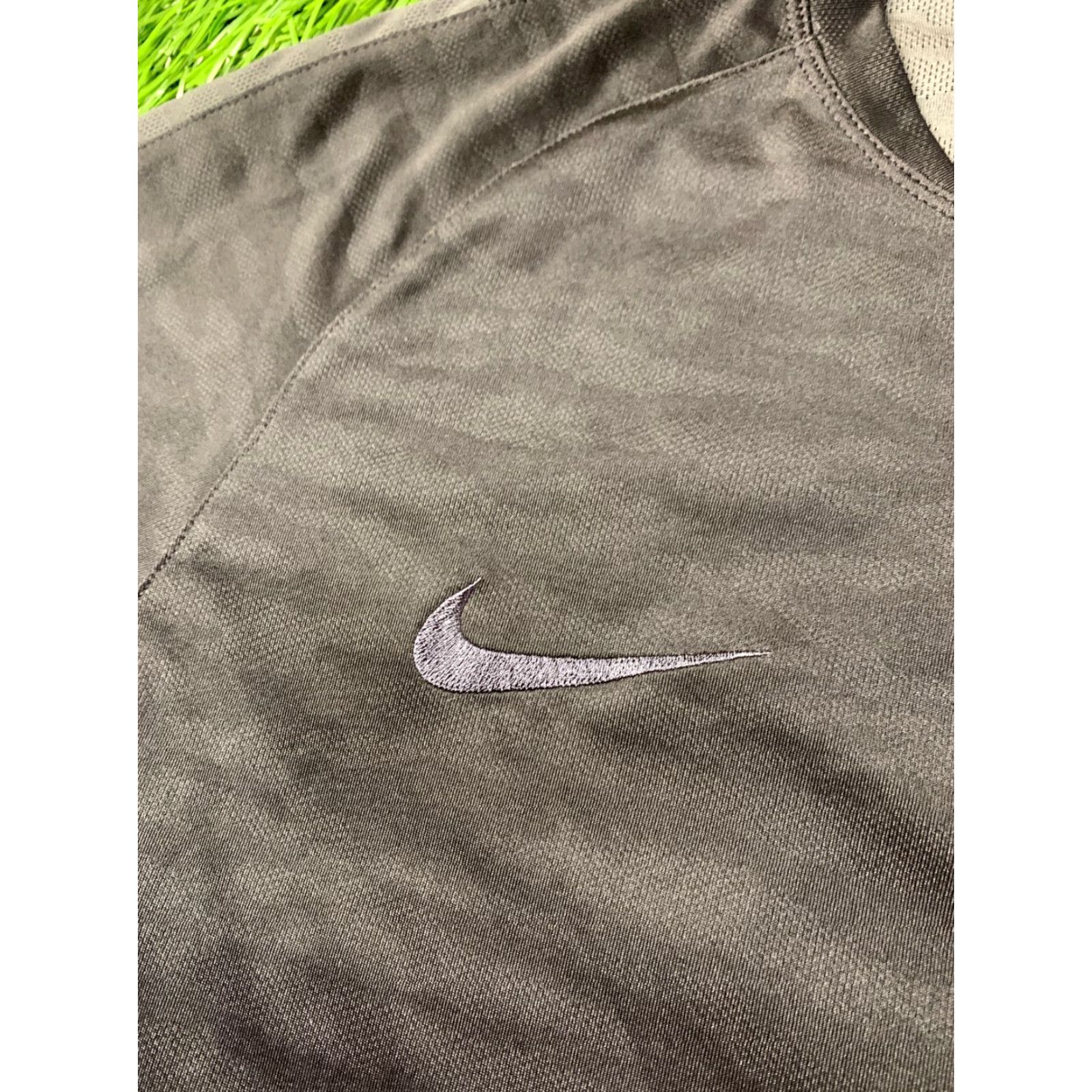 Nike Nike Dri-FIT Flash Football Shirt Mens L Black and Gray Jersey 2016 Nike Flash T-Shirt Size US L / EU 52-54 / 3 - 3 Thumbnail