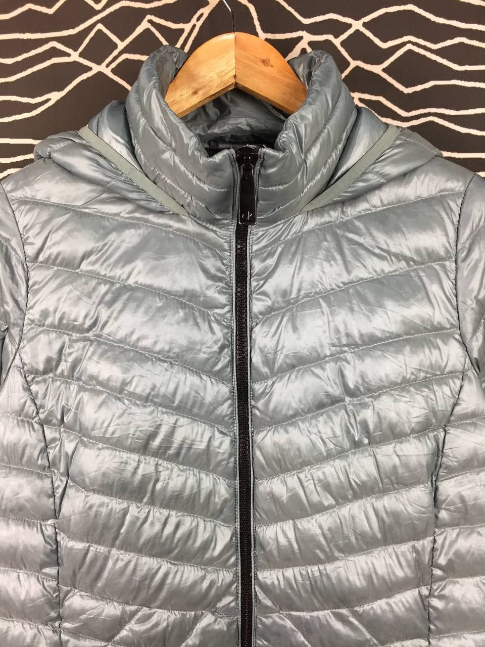 Calvin Klein Calvin Klein Women's Shine Hooded Packable Down Puffer Coat Size L / US 10 / IT 46 - 5 Thumbnail
