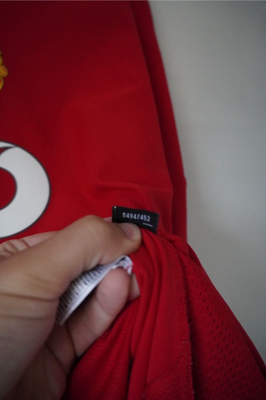Nike Manchester United 2004-2005 Ronaldo 7 Home jersey Size US XL / EU 56 / 4 - 13 Thumbnail