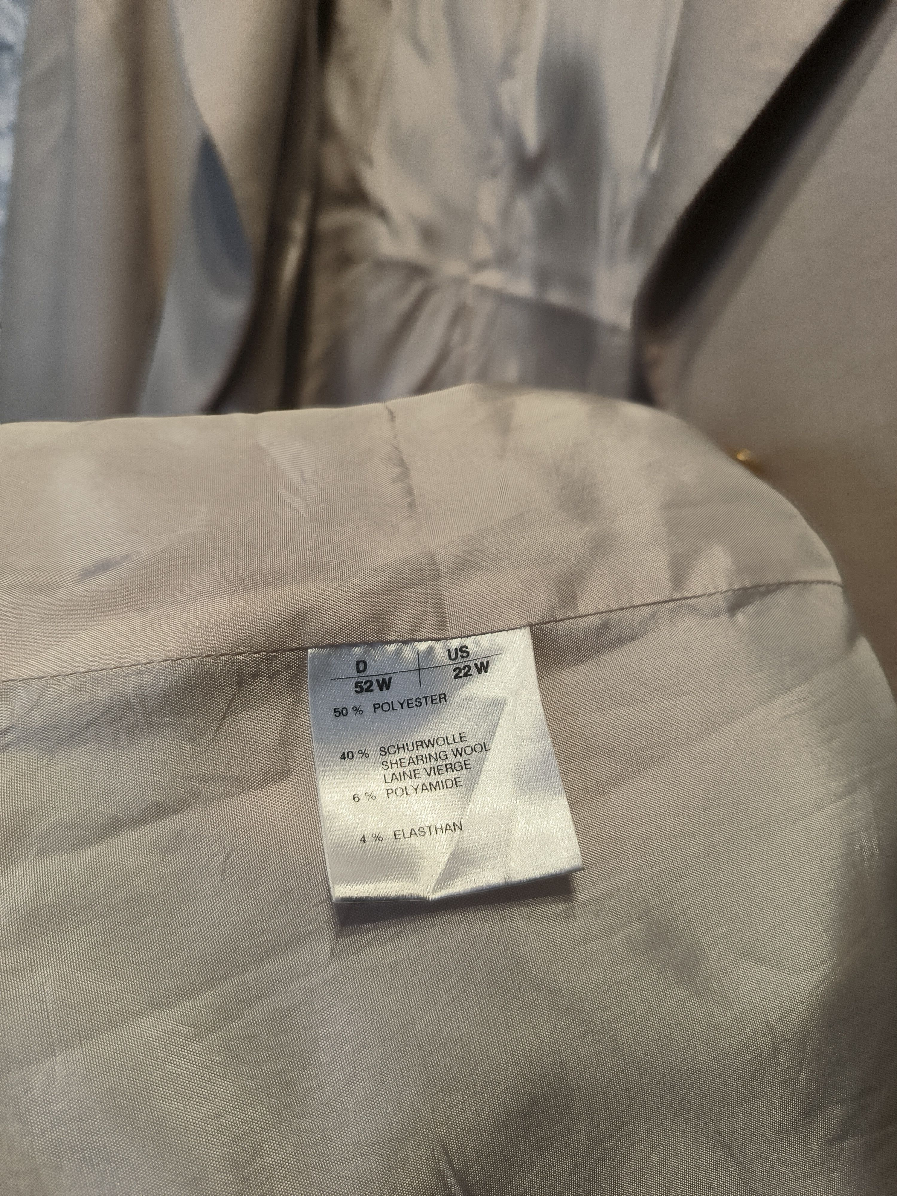 Givenchy × Vintage Vintage Selection de Givenchy Coat Trench Beige Size XXL / US 16-18 / IT 52-54 - 7 Thumbnail