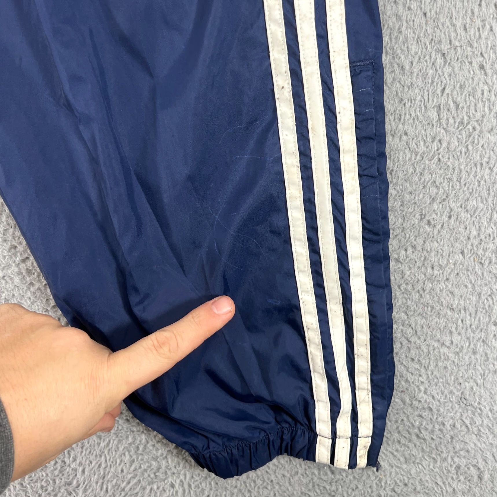 Adidas VINTAGE adidas Track Pants Mens XL Blue Windbreaker Jogger Y2K Track Pants Adidas Mens XL Blue Athleisure Classic Sports Pants Men Size US 36 / EU 52 - 2 Thumbnail