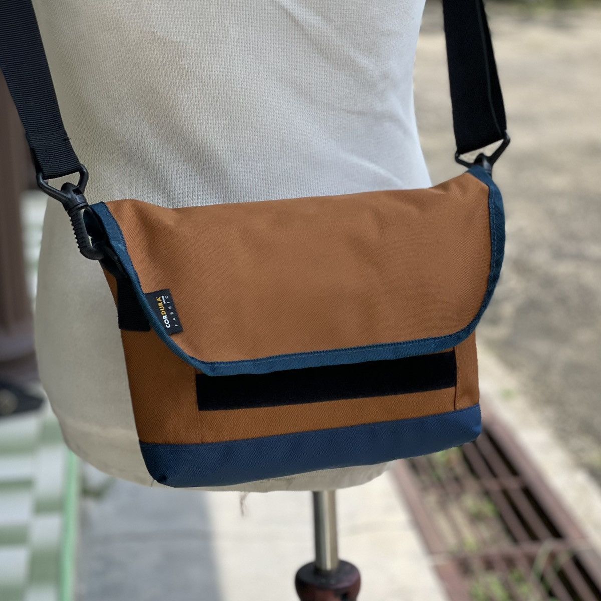 Japanese Brand 🔥 RARE MULTI COLOUR CORDURA FABRIC CROSSBODY Size ONE SIZE - 2 Thumbnail