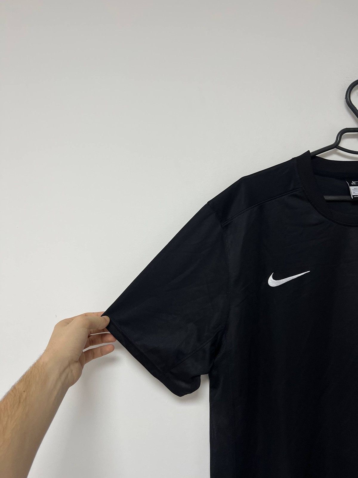 Nike Vintage Young Boys 2010/2011 Jersey Football Shirt Nike XXL Size US XXL / EU 58 / 5 - 3 Thumbnail