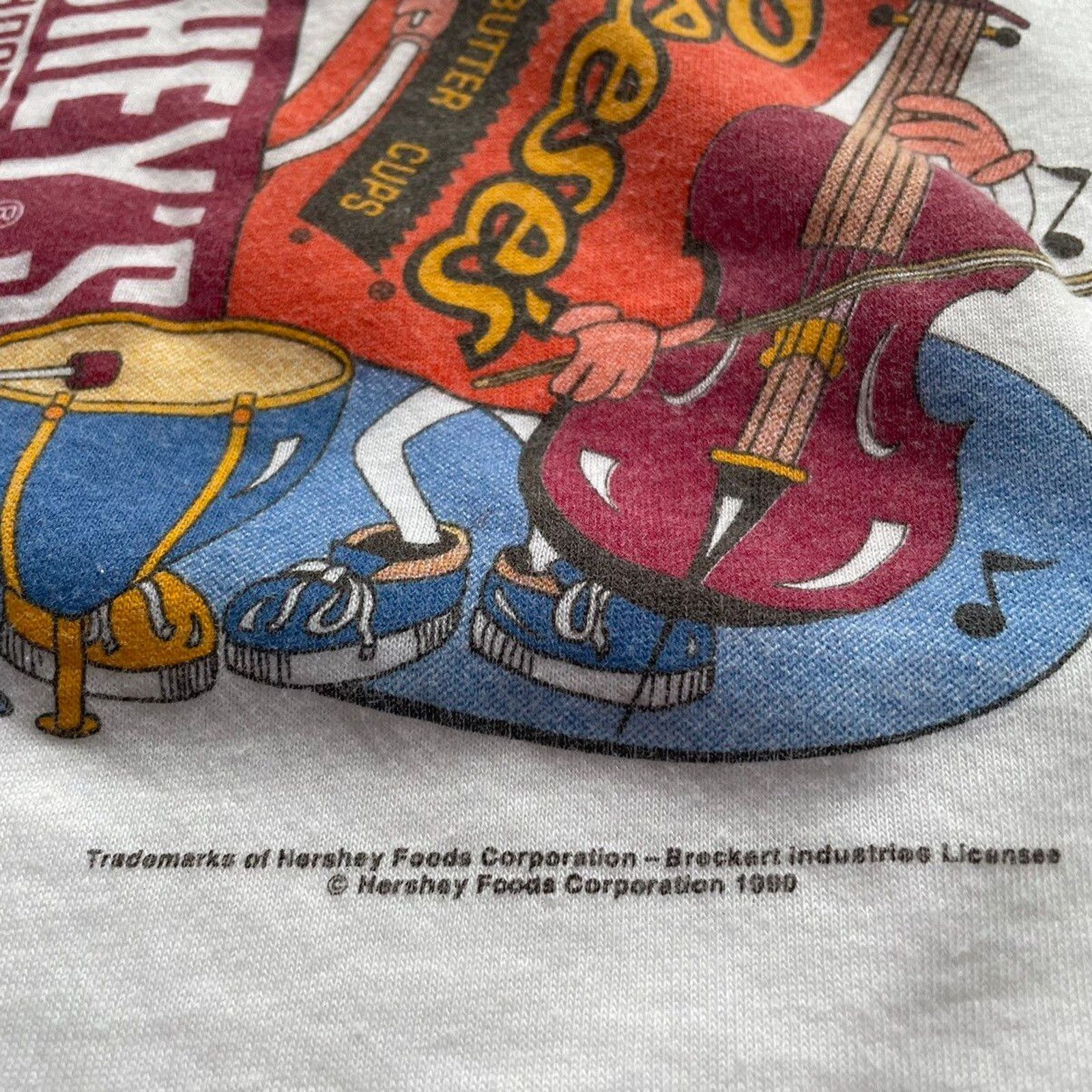 Vintage Vintage 90s Hershey’s Chocolate Promo Candy T Shirt XL Rare Size US L / EU 52-54 / 3 - 3 Thumbnail