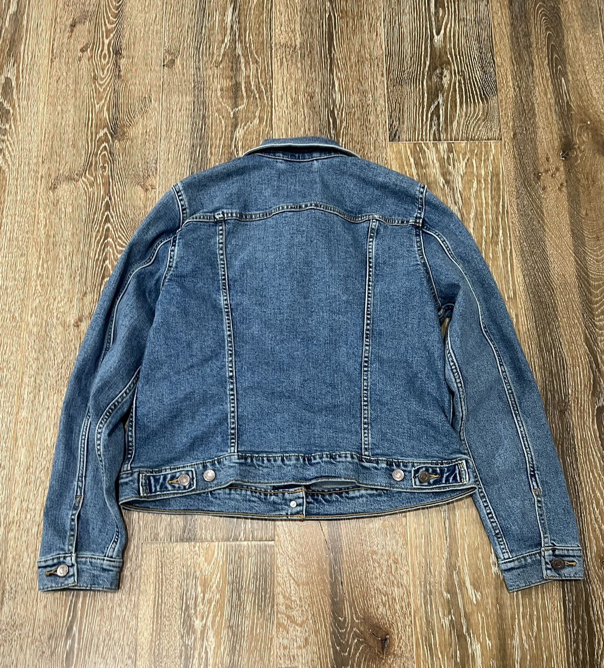 Levi's Womens levis premium cropped denim jacket Size XL / US 12-14 / IT 48-50 - 2 Thumbnail