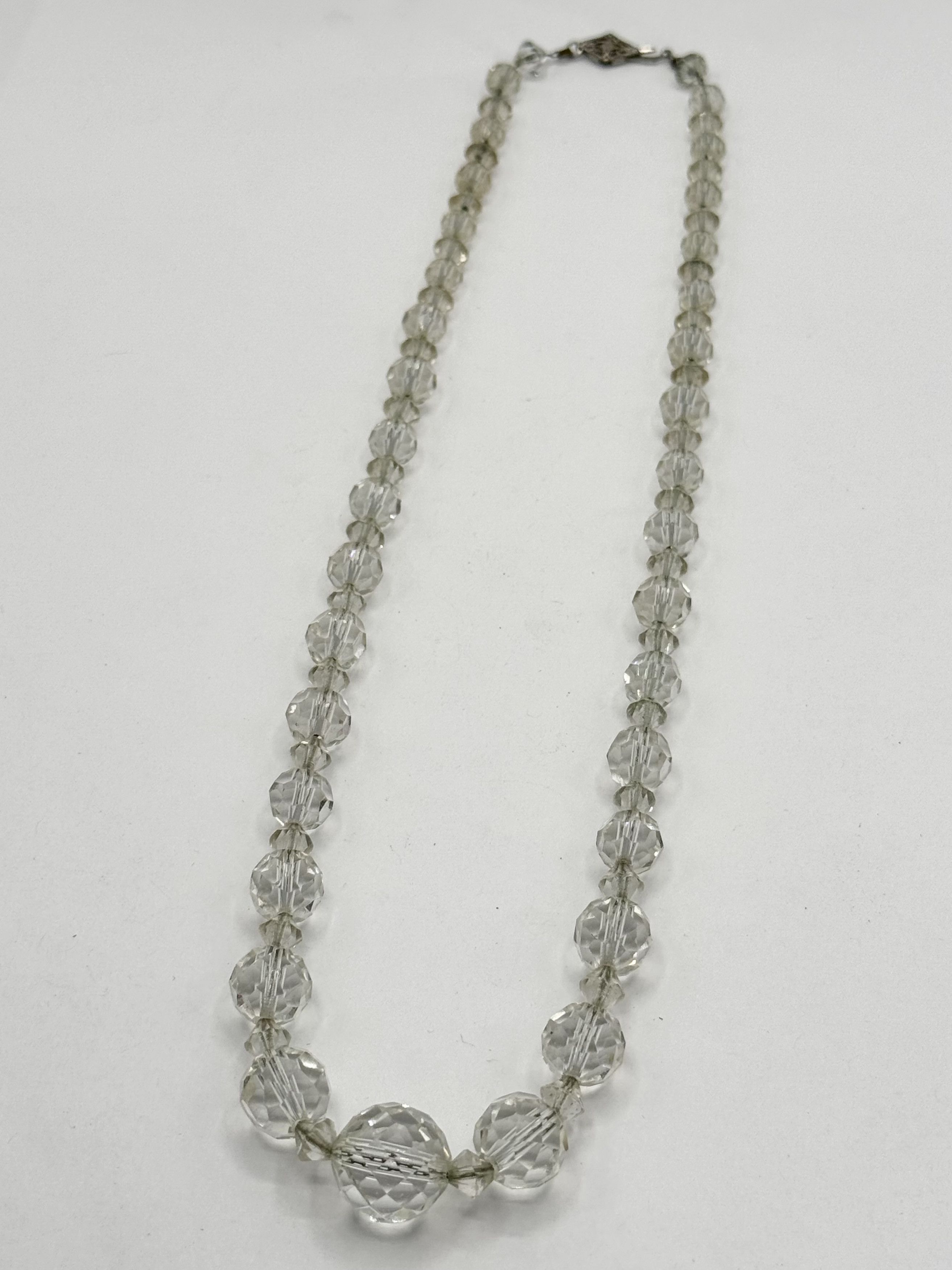 Vintage Estate Rock Crystal graduating chain beaded necklace Size ONE SIZE - 5 Thumbnail