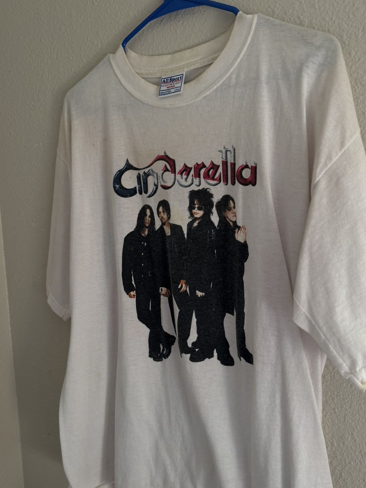 Vintage Cinderella Tour Tee Size US L / EU 52-54 / 3 - 1 Thumbnail