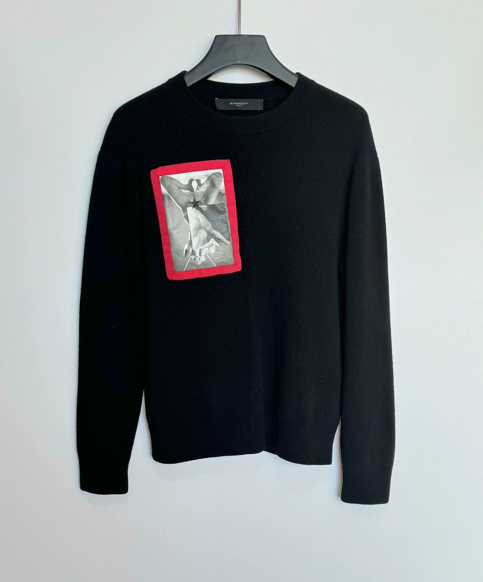 Givenchy Givenchy Lambskin Applique Wool Sweater FW Show Piece Size US S / EU 44-46 / 1 - 1 Thumbnail