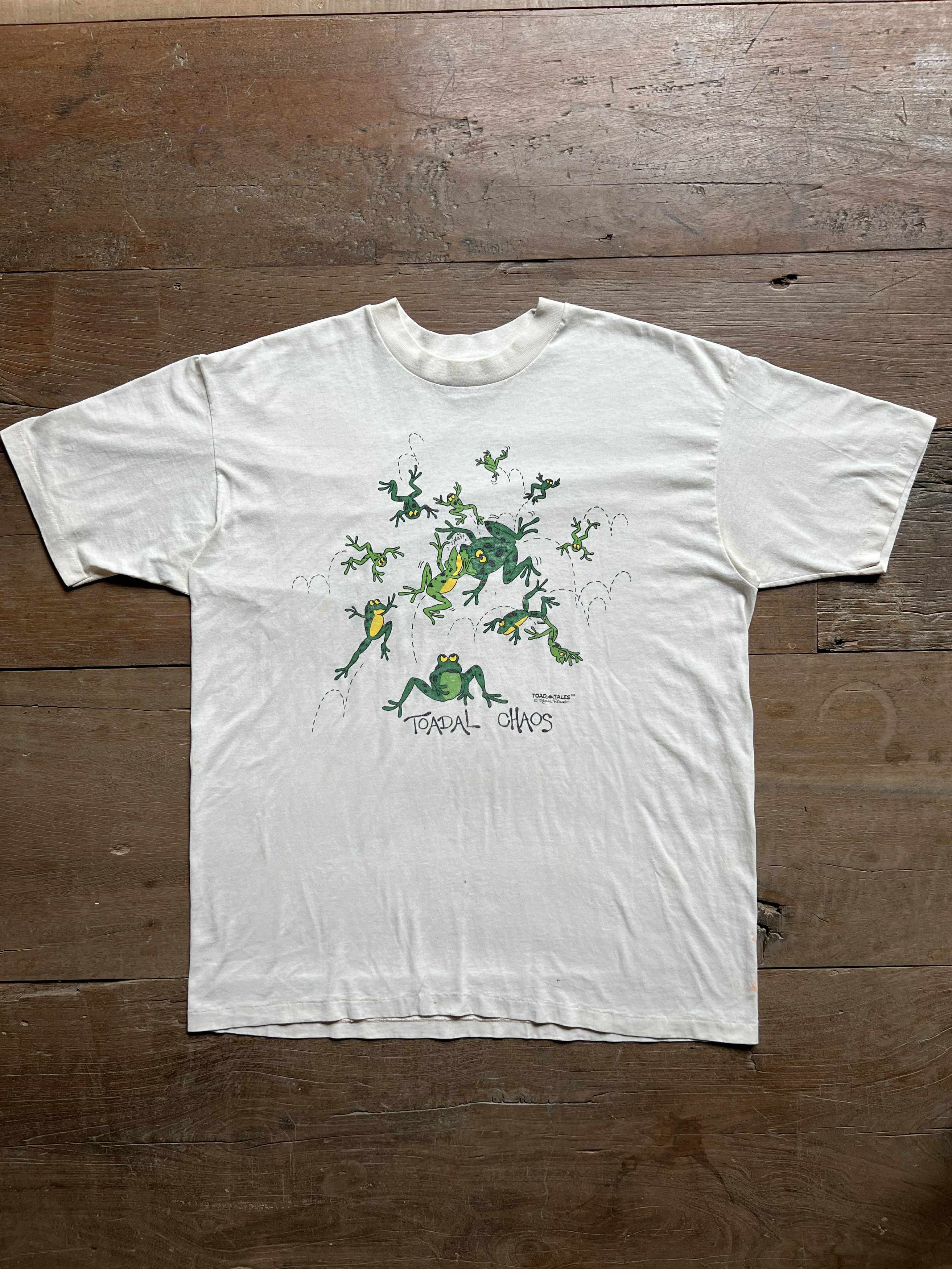 Vintage 80s/90s Toad Tales “Toadal Chaos” Frog Cartoon Tee