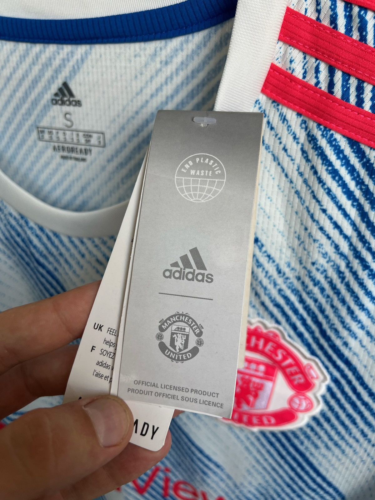 Nike NWT Adidas Manchester United Ronaldo 7 Soccer Jersey Size US S / EU 44-46 / 1 - 5 Thumbnail