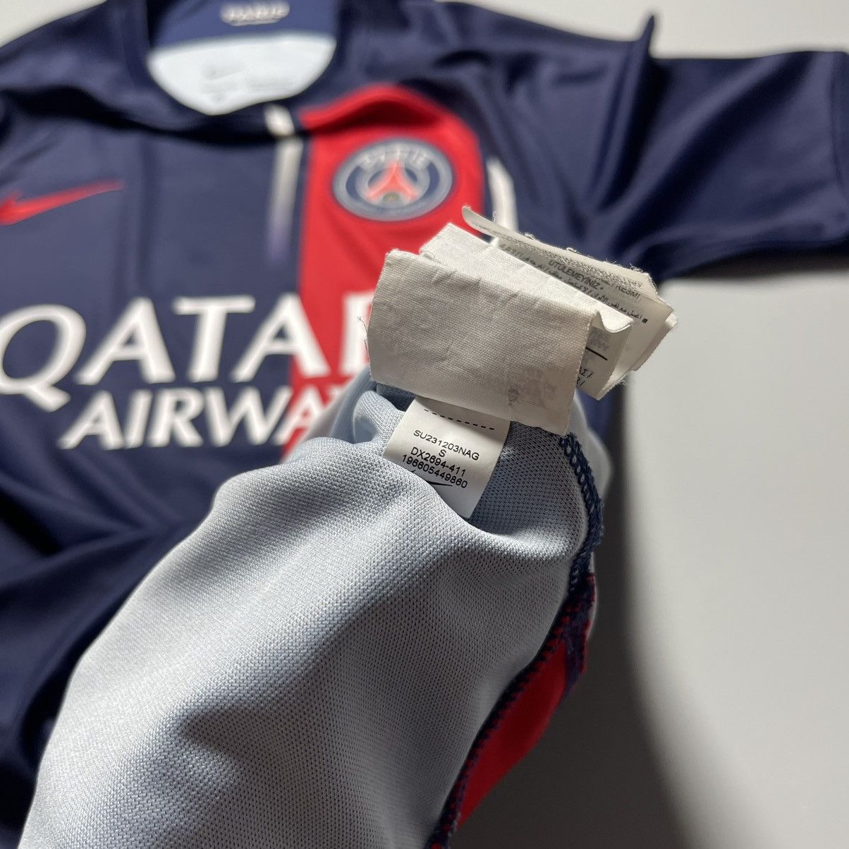 Vintage PSG NIKE 2023/2024 FOOTBALL SOCCER HOME JERSEY #10 DEMBELE Size US S / EU 44-46 / 1 - 11 Thumbnail