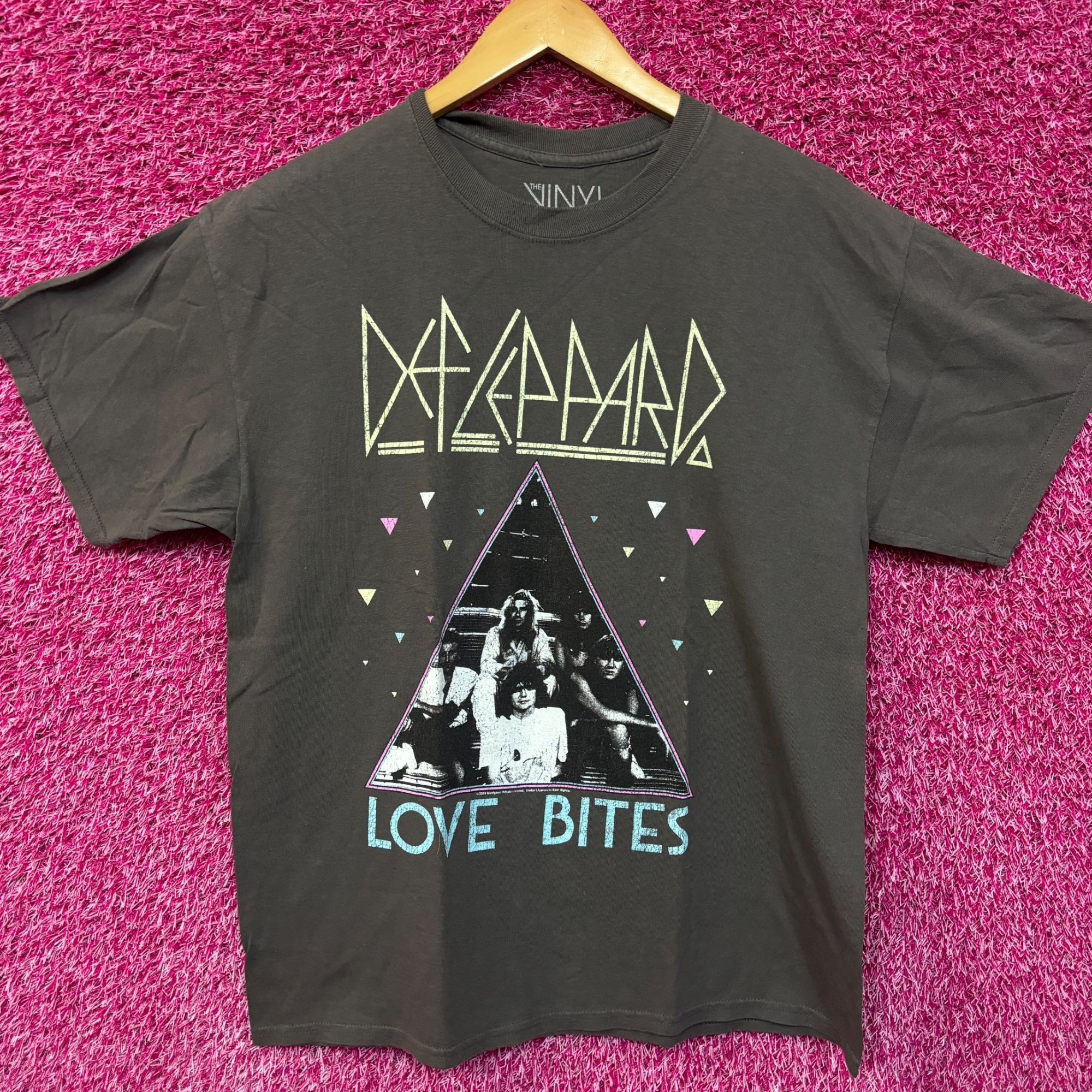 Def Leppard Def Leppard Love Bites bites rock tshirt size medium Size US M / EU 48-50 / 2 - 1 Thumbnail