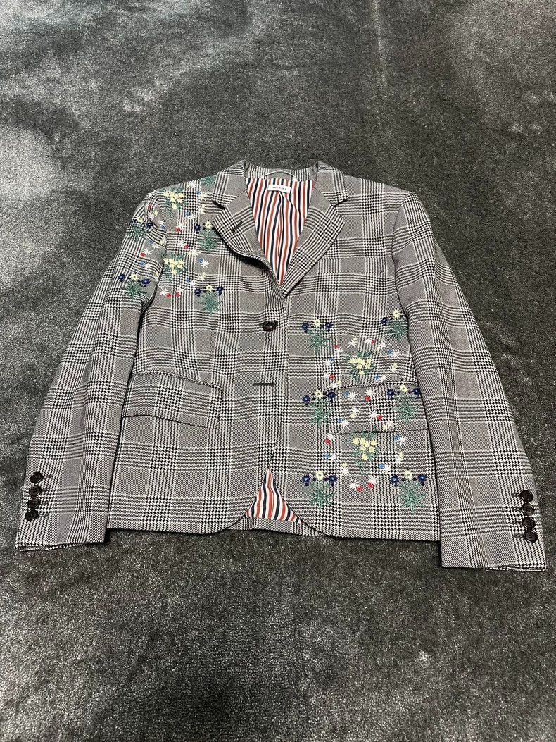 Thom Browne Thom BrownePlaid flower embroidered suit 2503-Nextarrow Size XS / US 0-2 / IT 36-38 - 1 Thumbnail