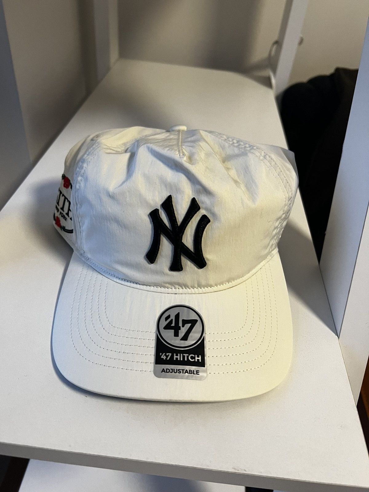 image of 47 Kith Kith Ny Yankees Hitch Snapback White, Men's