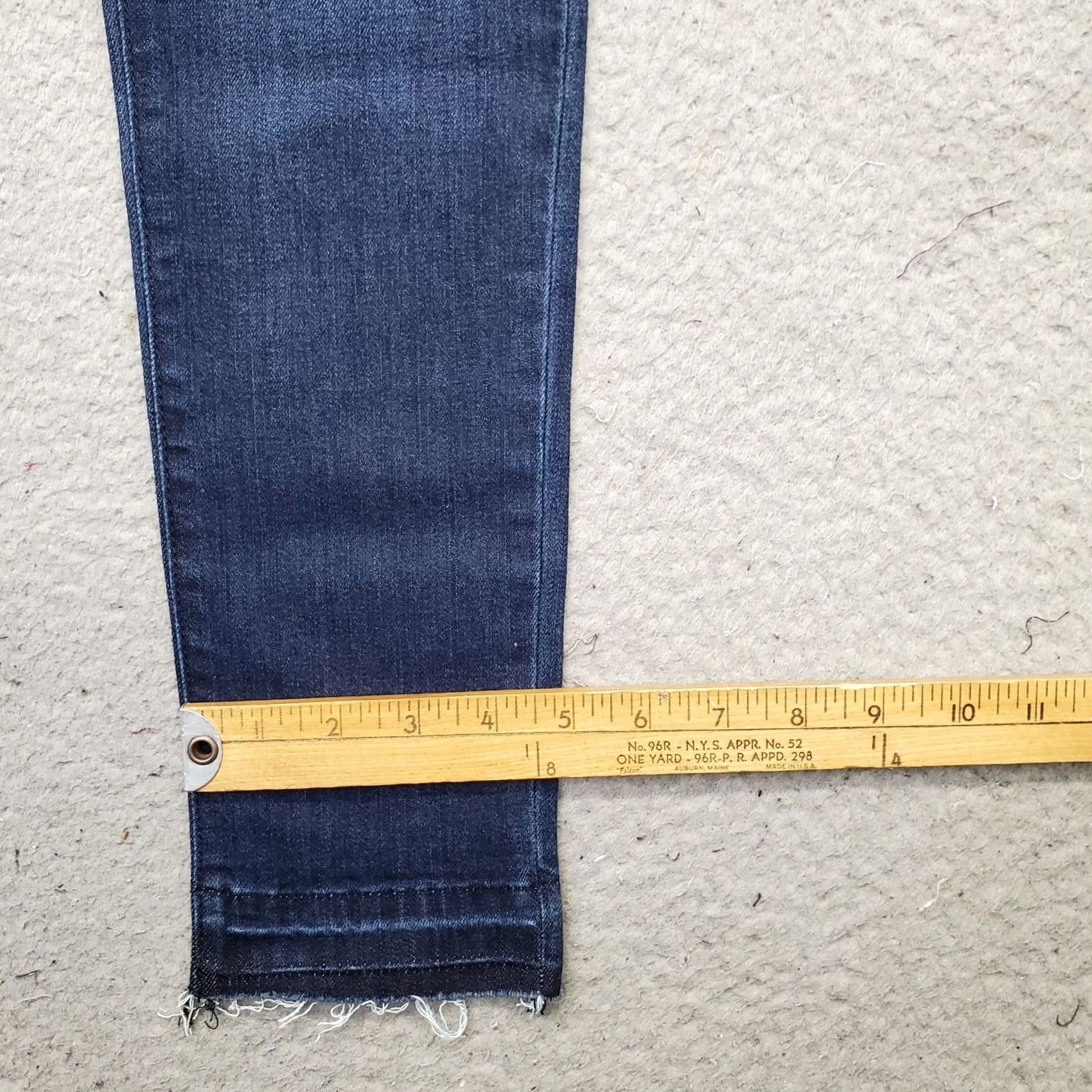Vintage Flying Monkey Jeans Womens 25 Blue Denim Faded Streetwear Grunge Raw Hem USA Jeans Women 25 Blue Denim Boyun Size 42" / US 20 - 5 Thumbnail